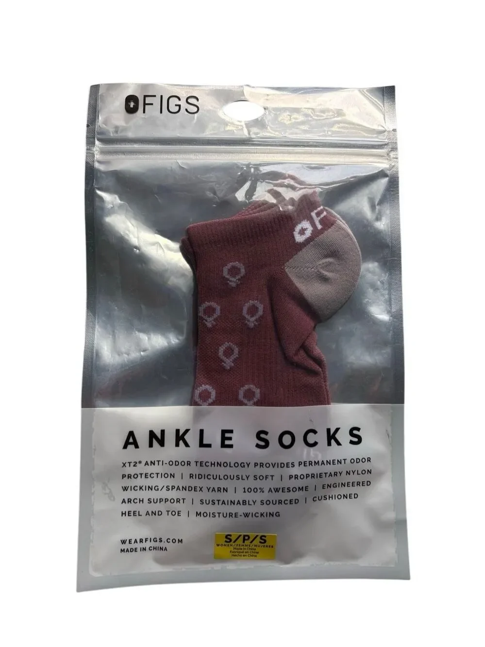 NWT Figs mauve pink ankle socks with female symbol
